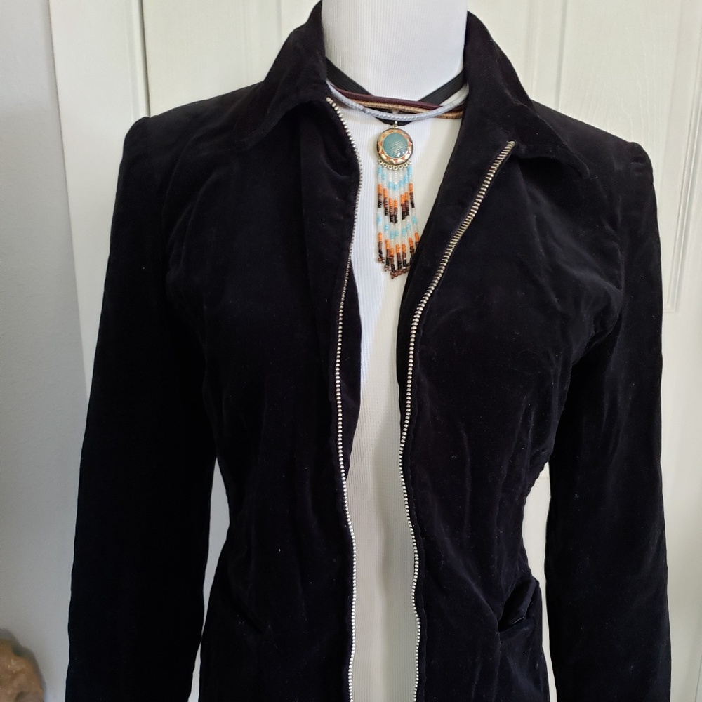 Black velvet zip up blazer with pockets S